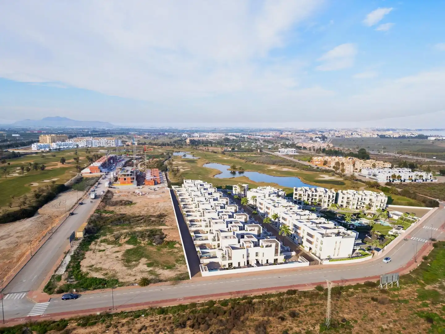Àtic en venda en Los Alcázares amb Terrassa, Piscina i Piscina comunitària