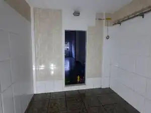 Bany de Local de lloguer en Zaragoza amb Aire condicionat