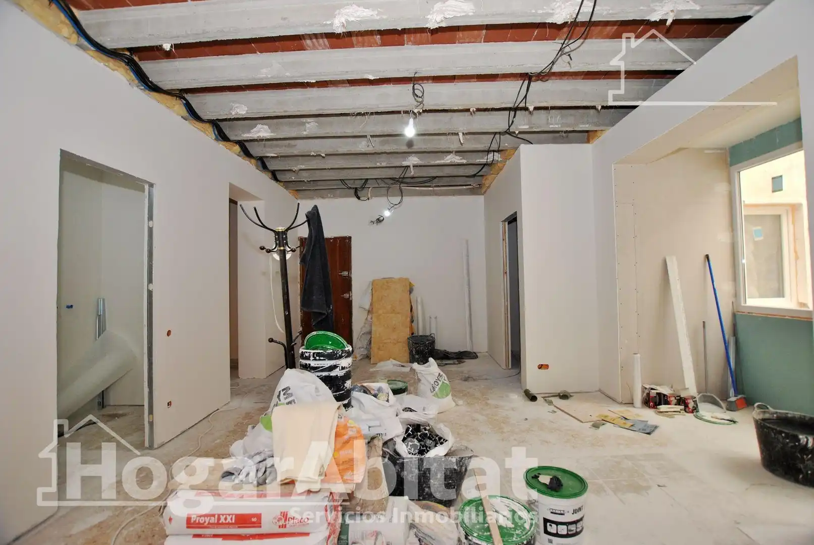 Wohnung zum Verkauf in Gandia mit Klimaanlage, Heizung und Balkon