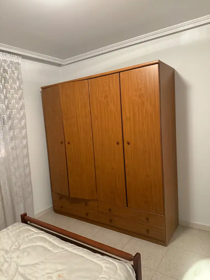 Casa adosada en venta en Calle Castillo de Rena, Avenida Elvas