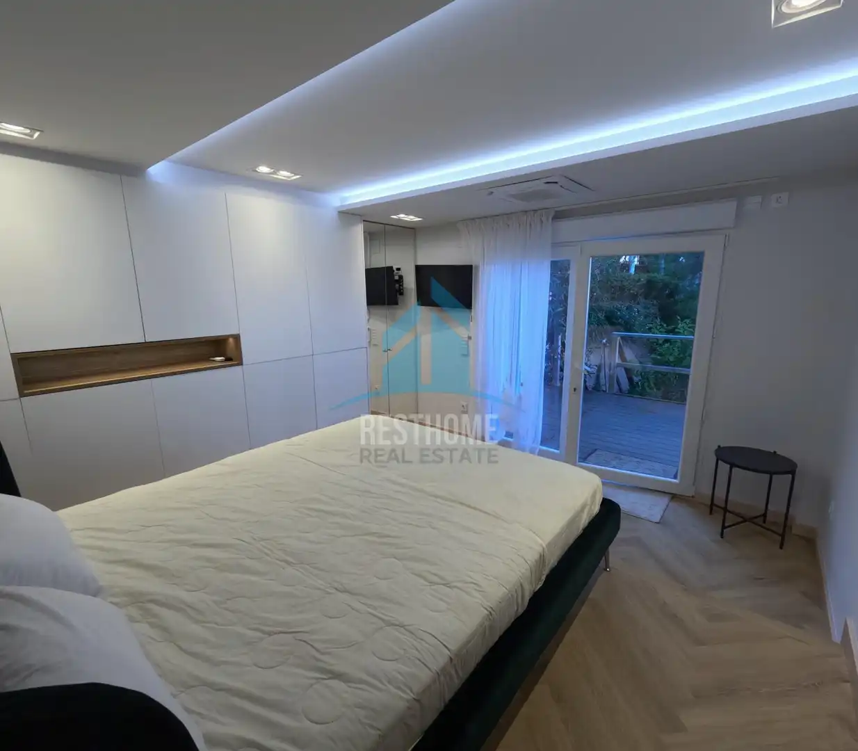 Bedroom of Houses for sale in Cullera  with Air Conditioner, Terrace and Jacuzzi