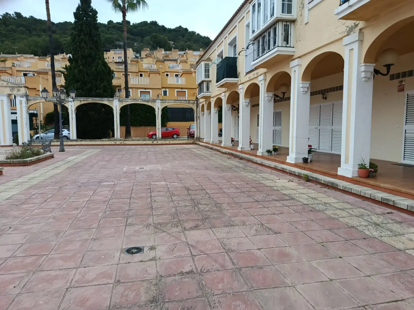 Vista exterior de Apartament en venda en Chiva amb Aire condicionat, Terrassa i Piscina comunitària