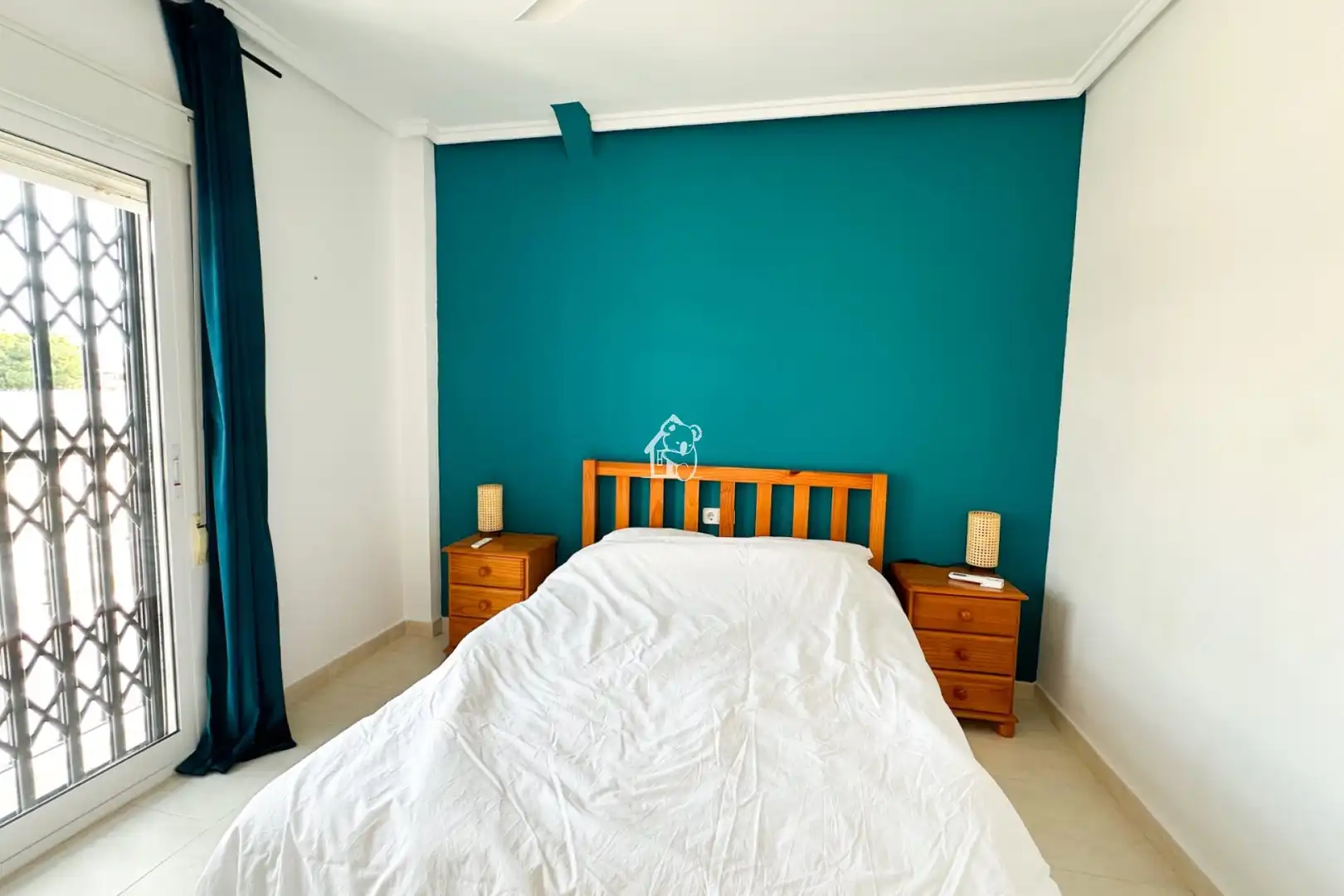 Habitación de Apartamento de alquiler en Rojales con Aire acondicionado, Terraza y Piscina