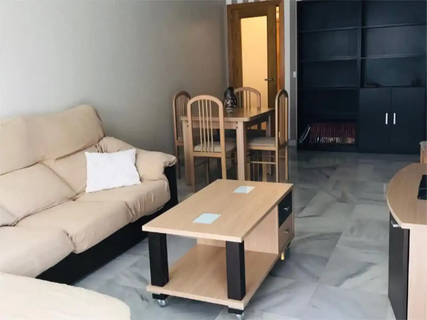 Sala de estar de Piso en venta en Algeciras con Balcón