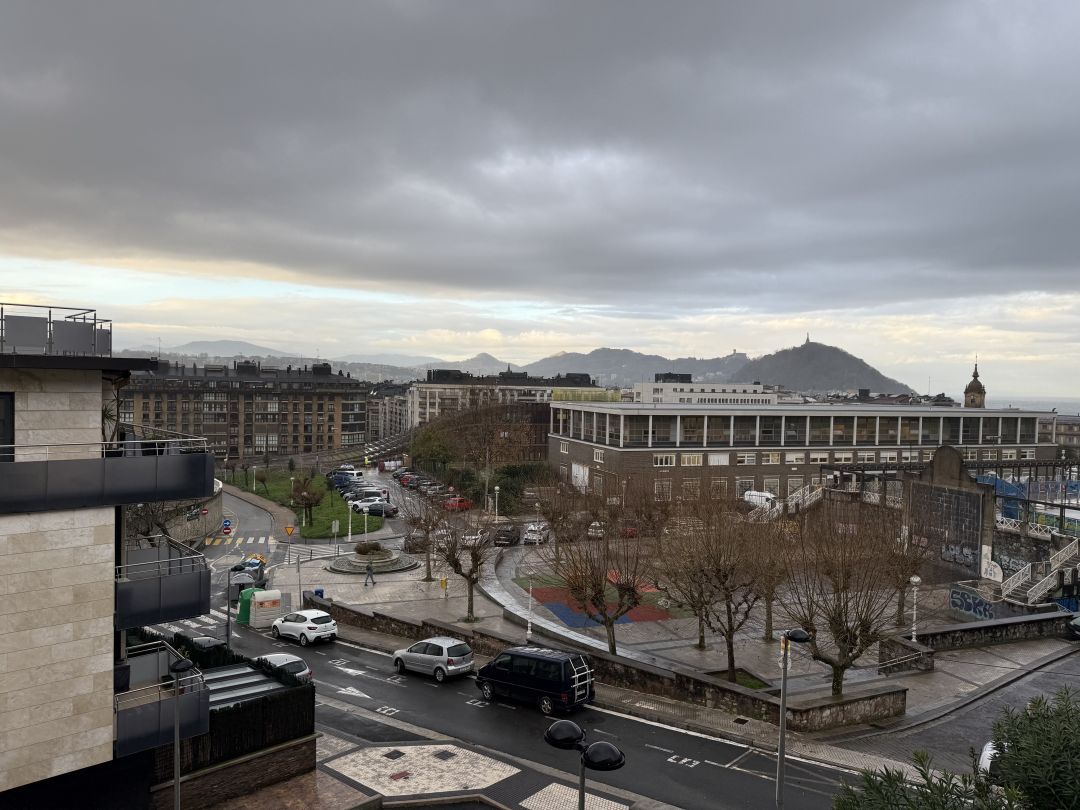Exterior view of Flat to rent in Donostia - San Sebastián   with Heating