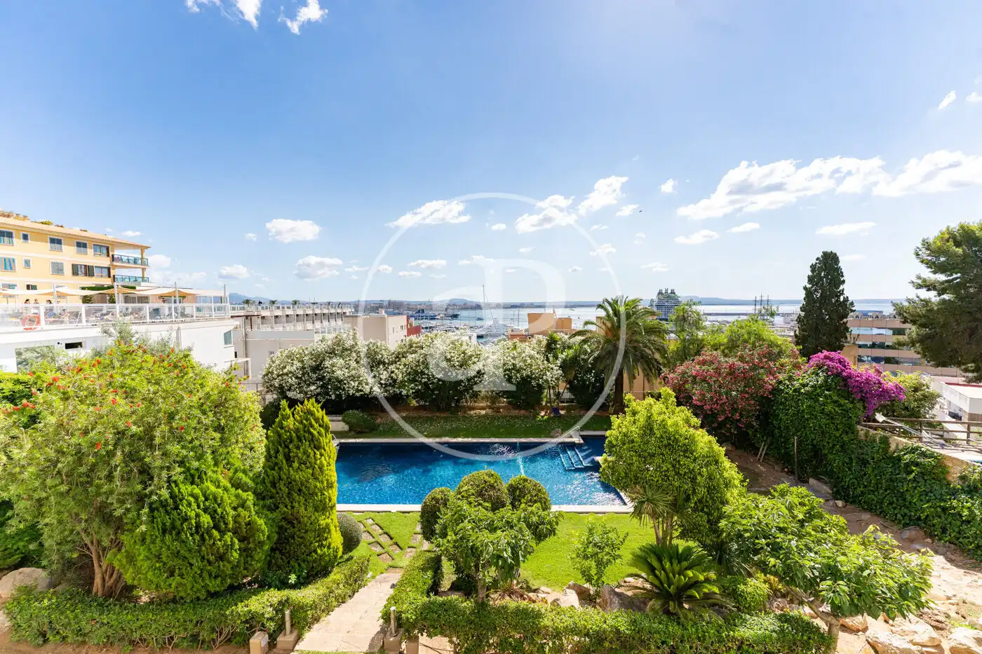 Jardín de Piso en venta en  Palma de Mallorca con Aire acondicionado, Calefacción y Jardín privado