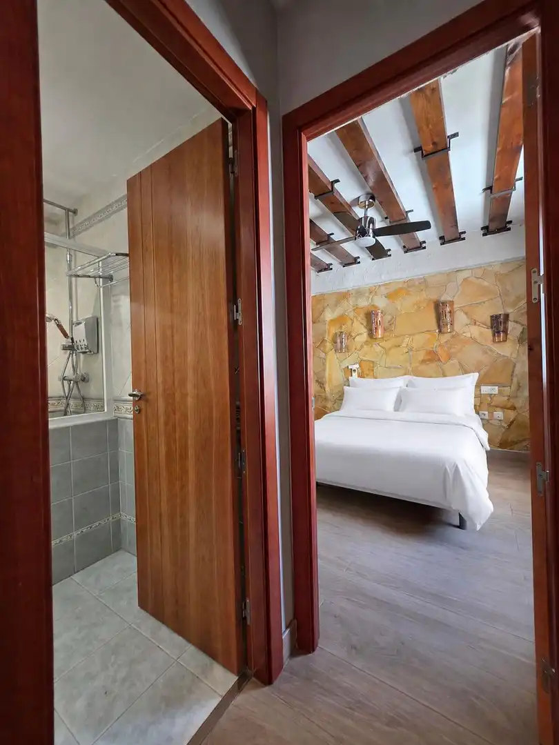 Habitación de Piso en venta en Sevilla con Aire acondicionado, Calefacción y Terraza