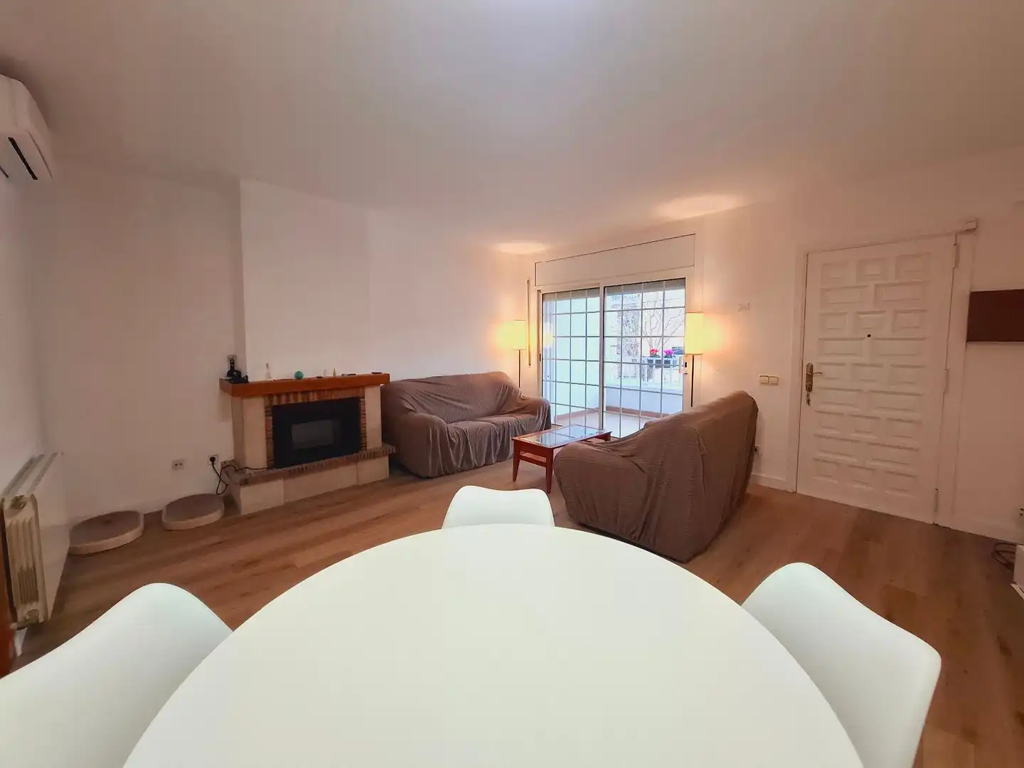 Living room of Single-family semi-detached for sale in Calafell  with Air Conditioner, Heating and Terrace