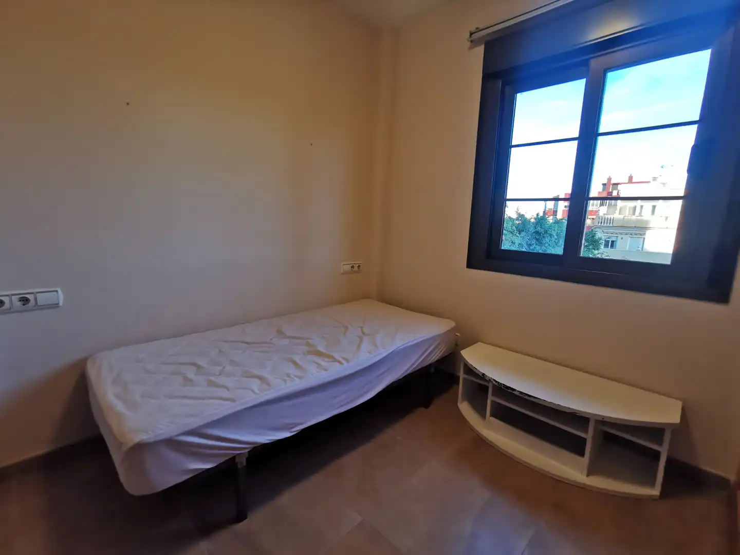 Schlafzimmer von Wohnung zur Miete in Málaga mit Klimaanlage, Heizung und Möbliert