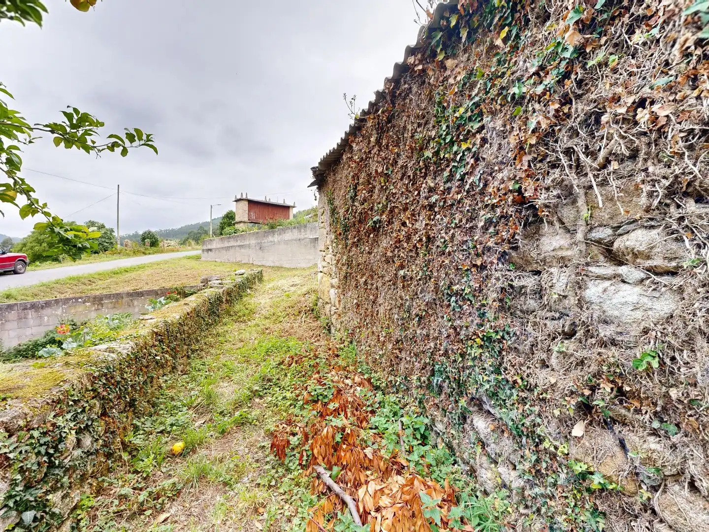 Houses for sale in O Valadouro    with Storage room