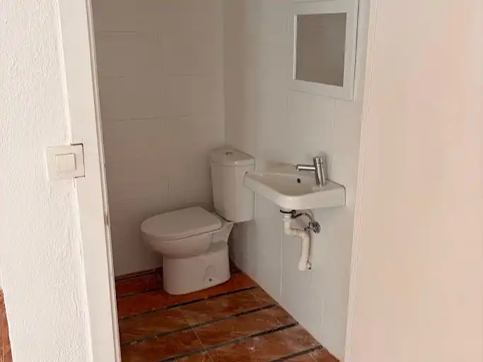 Bathroom of Commercial properties for rent in El Puerto de Santa María