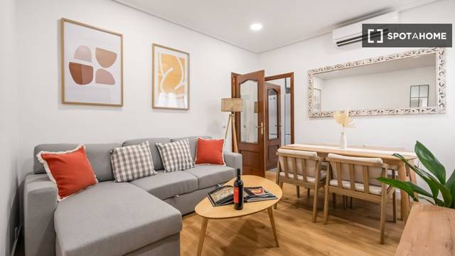 Piso en Alquiler en Embajadores - Lavapiés