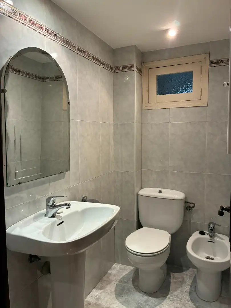 Baño de Piso en venta en Zaragoza con Calefacción, Amueblado y Horno