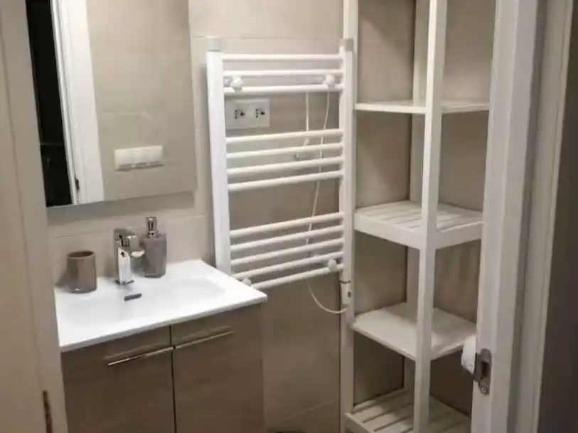 Bathroom of Flat for sale in Campdevànol, Girona