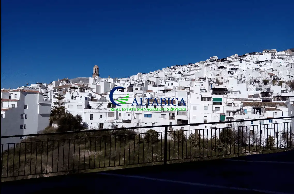 Terreny rústic en venda a Espejo