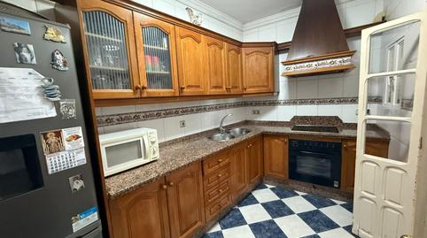 Foto 2 de Casa adosada en venda a  C. Manzano, 24, Las Cabezas de San Juan, Sevilla