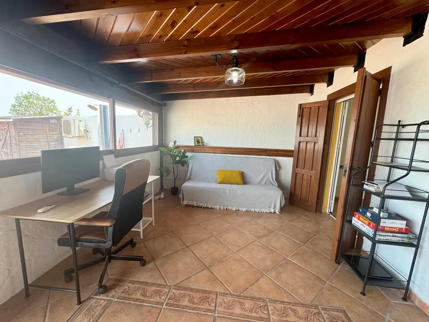 Living room of Apartments for rent in Marbella  with Air Conditioner, Terrace and Furnished