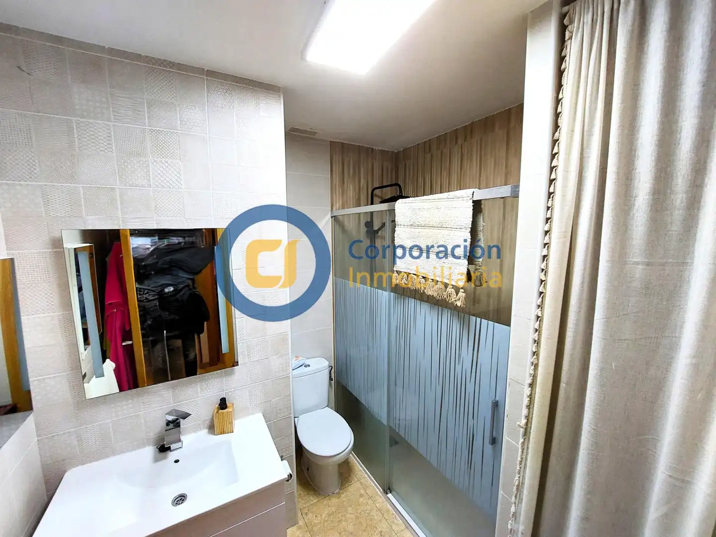 Baño de Ático en venta en Lorca con Aire acondicionado, Terraza y Trastero