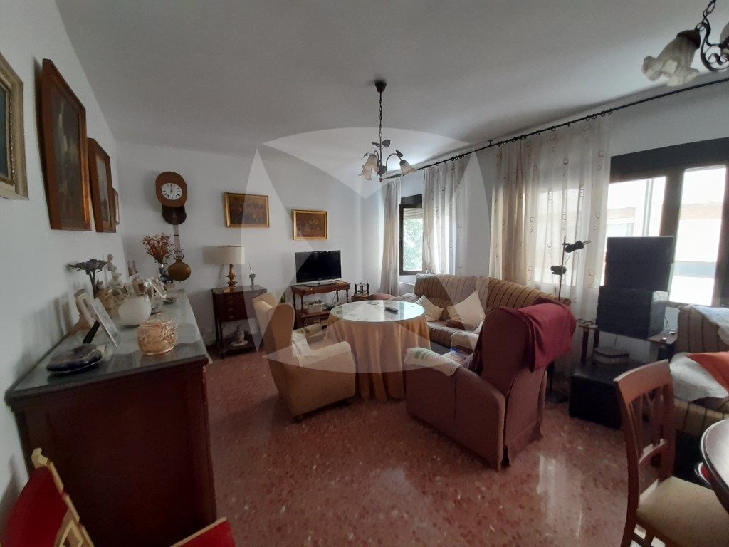 Flat for sale in N/A, Pardaleras