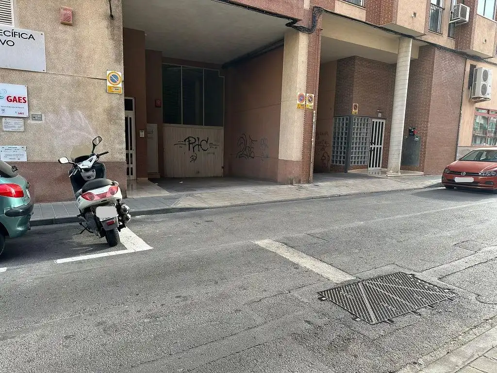 Parking for sale in Florida - Ciudad de Asís, imagen 4