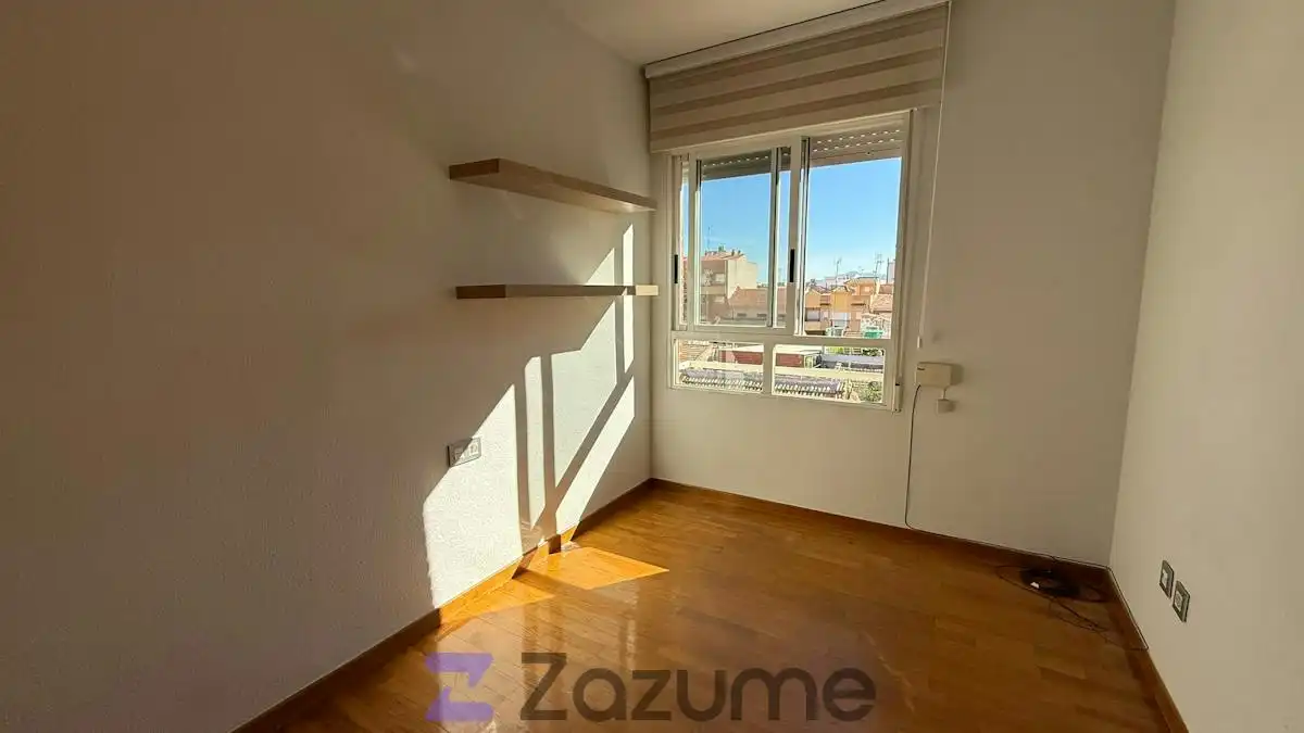 Flat with terrace to rent in C. Fortunato Arias, imagen 19