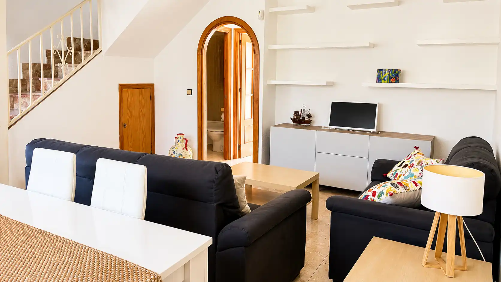 Wohnzimmer von Einfamilien-Reihenhaus zur Miete in San Javier mit Klimaanlage, Privatgarten und Terrasse