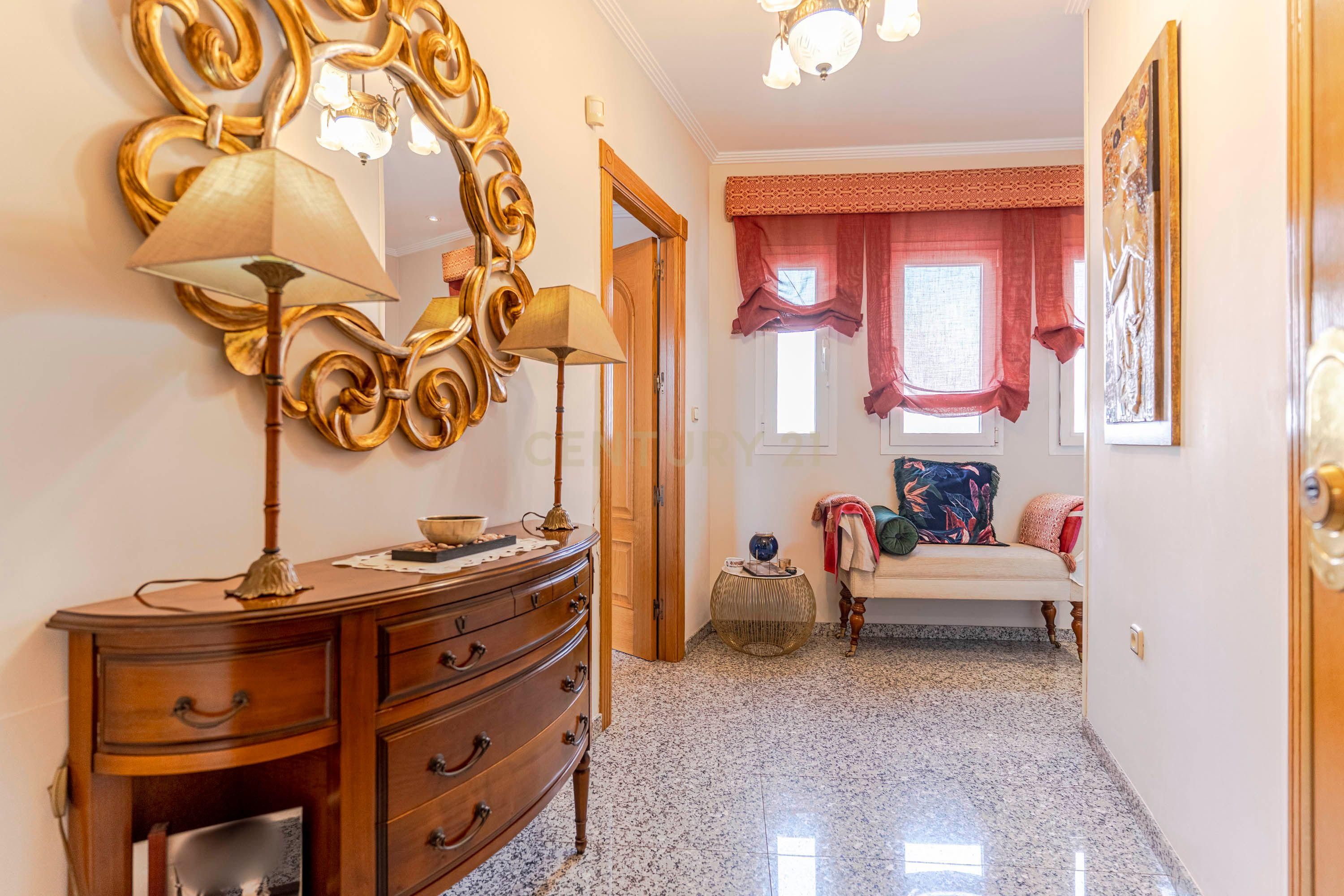 Loft for sale in Motril  with Air Conditioner, Storage room and Oven