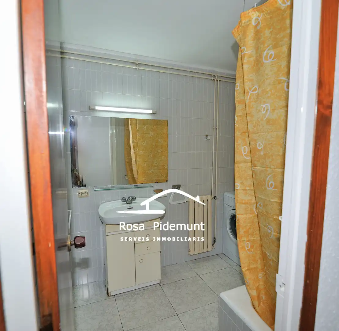 Habitación de Piso en venta en Lloret de Mar con Horno y Balcón