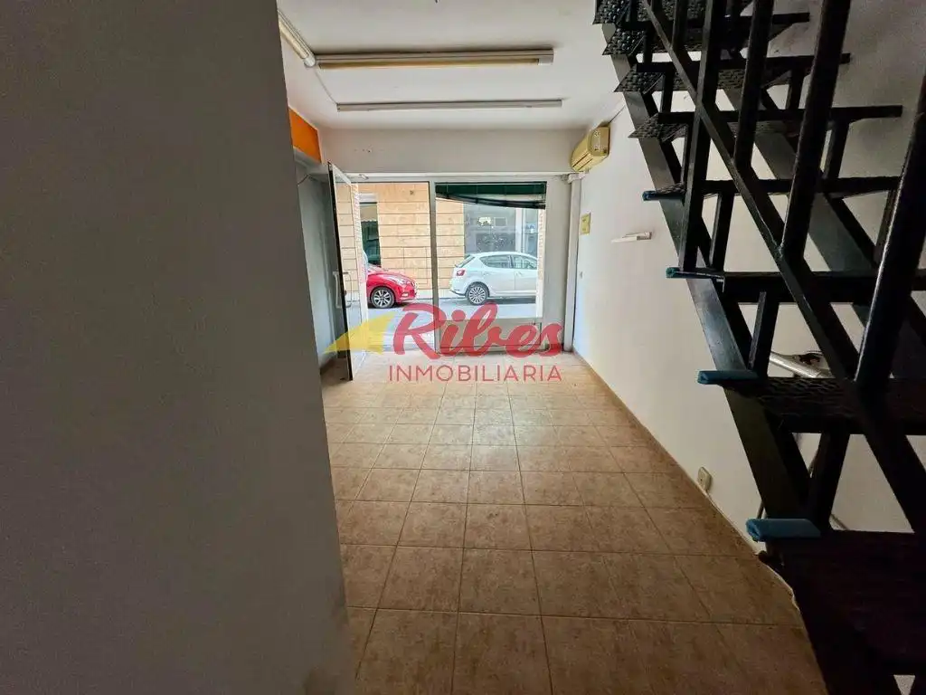 Business premises for sale in Casc Urbà, imagen 3
