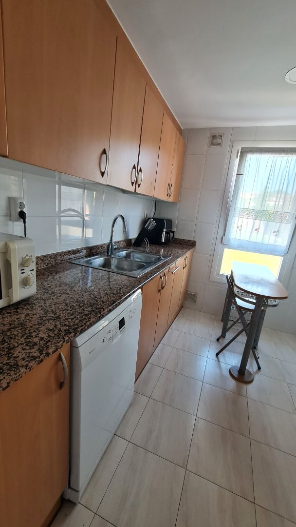 Cuina de Pis en venda en Olot amb Calefacció i Terrassa