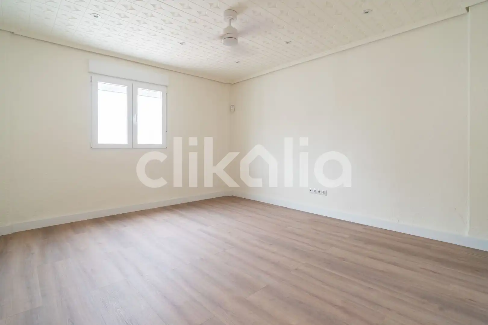 Schlafzimmer von Wohnung zur Miete in Valencia