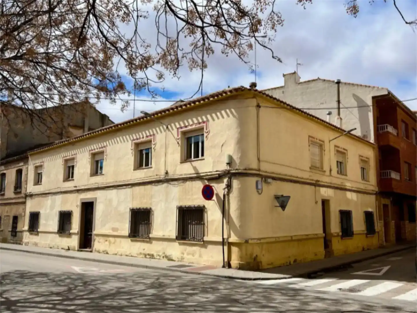 Außenansicht von Haus oder Chalet zum Verkauf in Villarrobledo