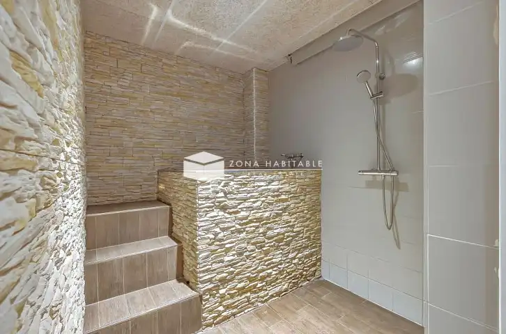 Casa aparellada amb jardí en venda a L'Aldosa - Anyós, imagen 4