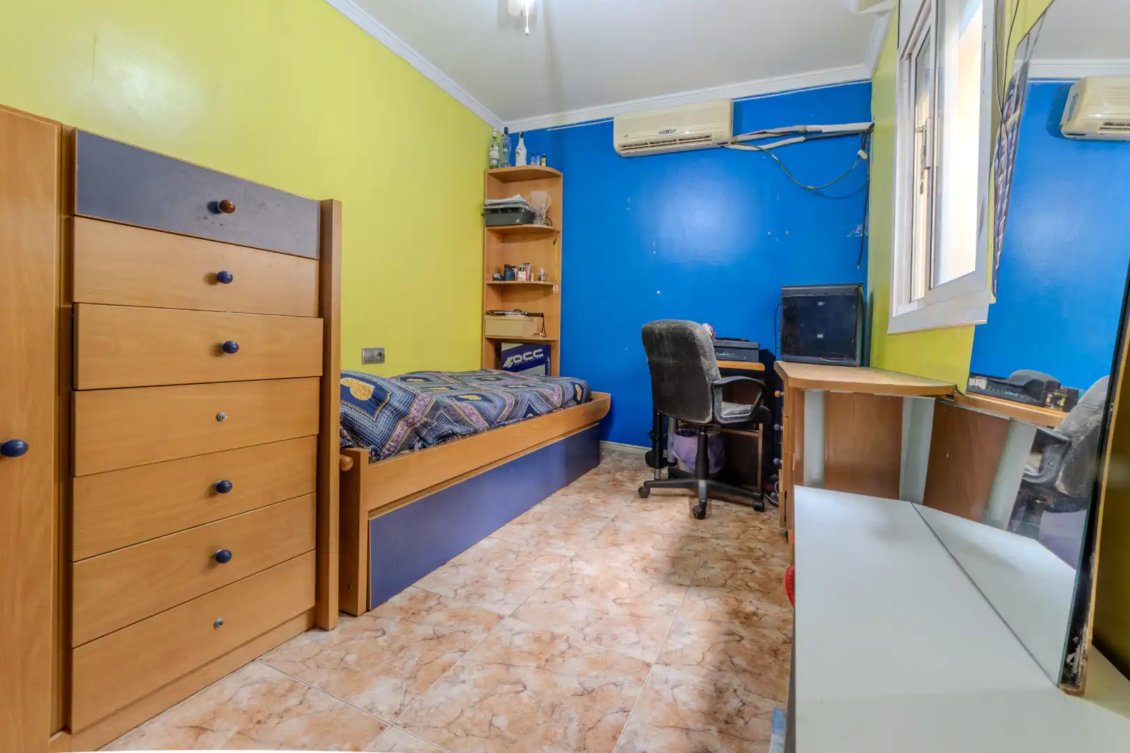Schlafzimmer von Wohnung zum Verkauf in Tarragona mit Klimaanlage, Heizung und Abstellraum