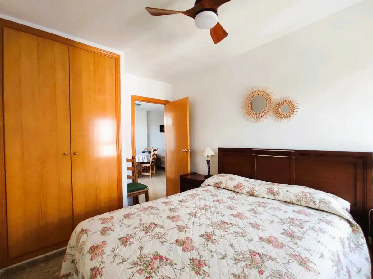 Habitación de Apartamento en venta en Canet d'En Berenguer con Terraza, Amueblado y Piscina comunitaria