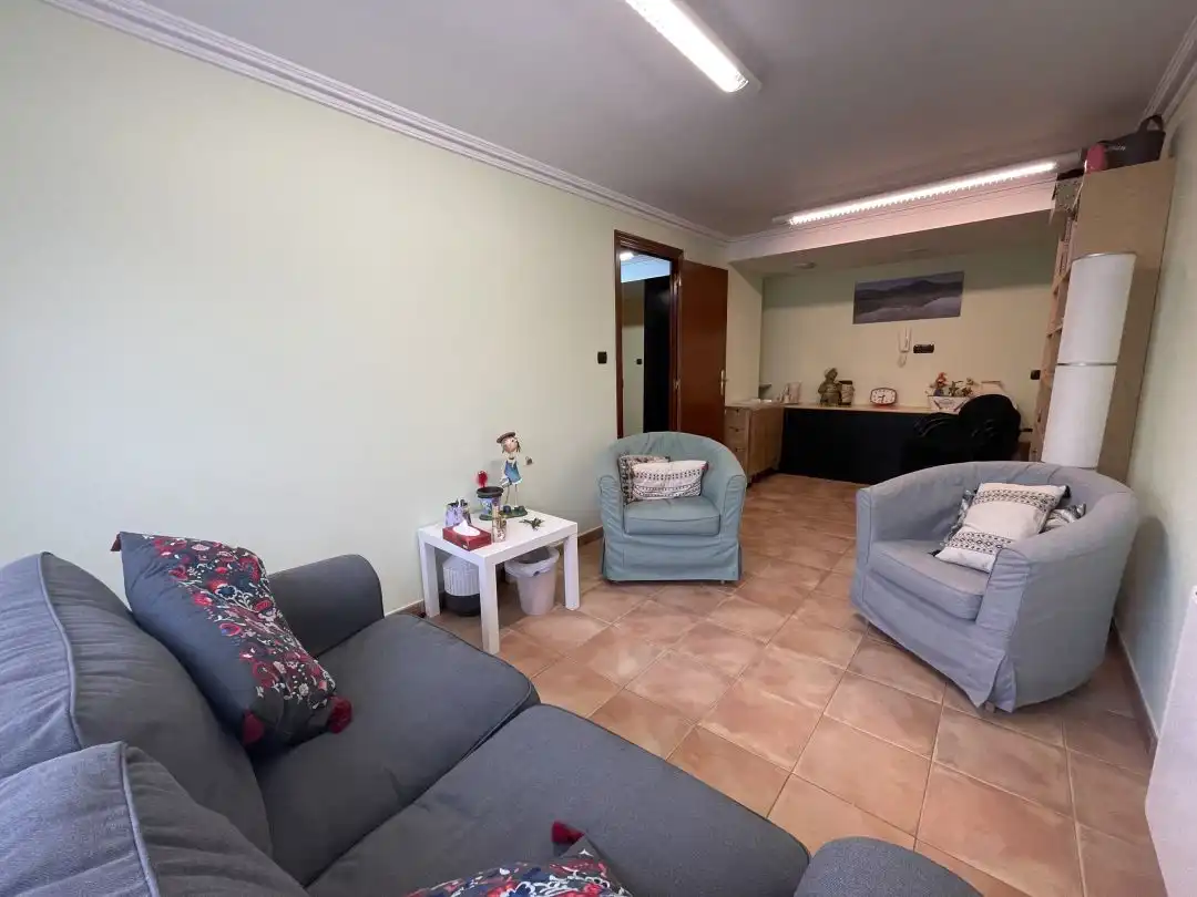 Local comercial en alquiler en Urretxu, imagen 2