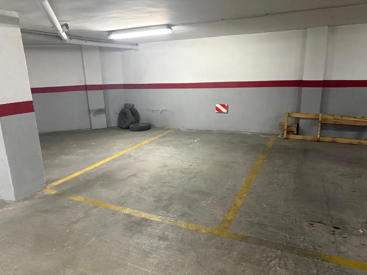 Parking de Piso en venta en Almansa con Calefacción, Amueblado y Alarma