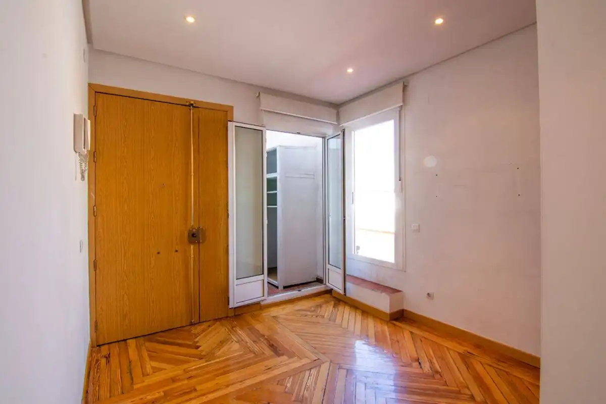 Habitación de Piso de alquiler en Madrid con Aire acondicionado, Calefacción y Parquet