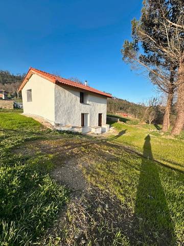 Casa-chalet en Venta en Somado - Vegafriosa, 17 en Pravia