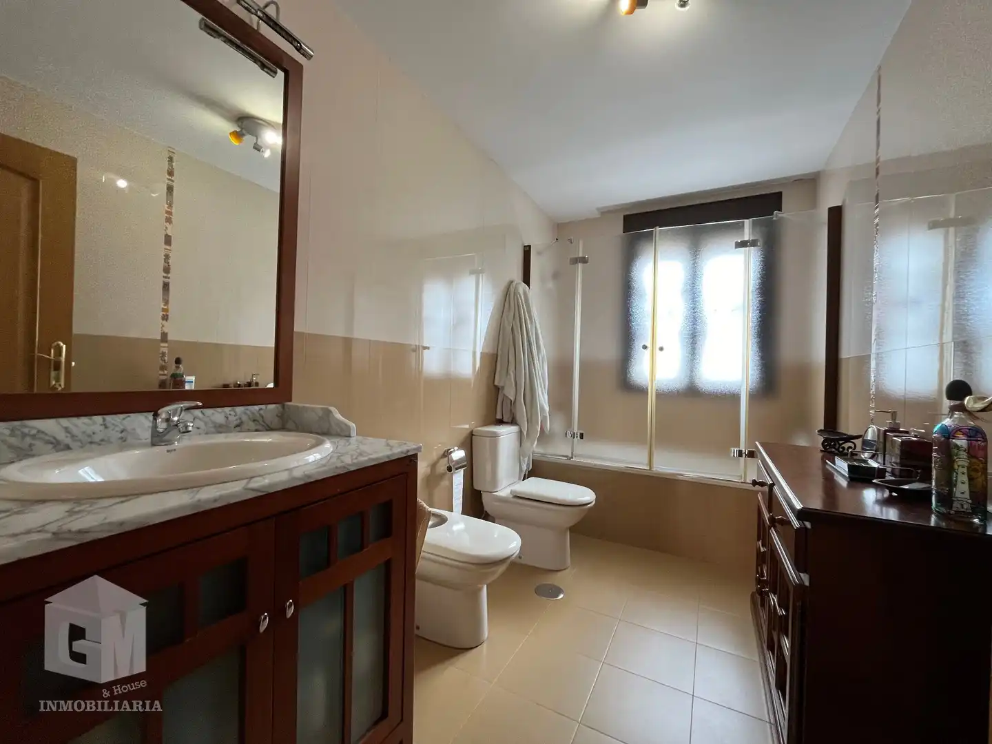Baño de Casa o chalet en venta en Illescas con Aire acondicionado, Calefacción y Jardín privado