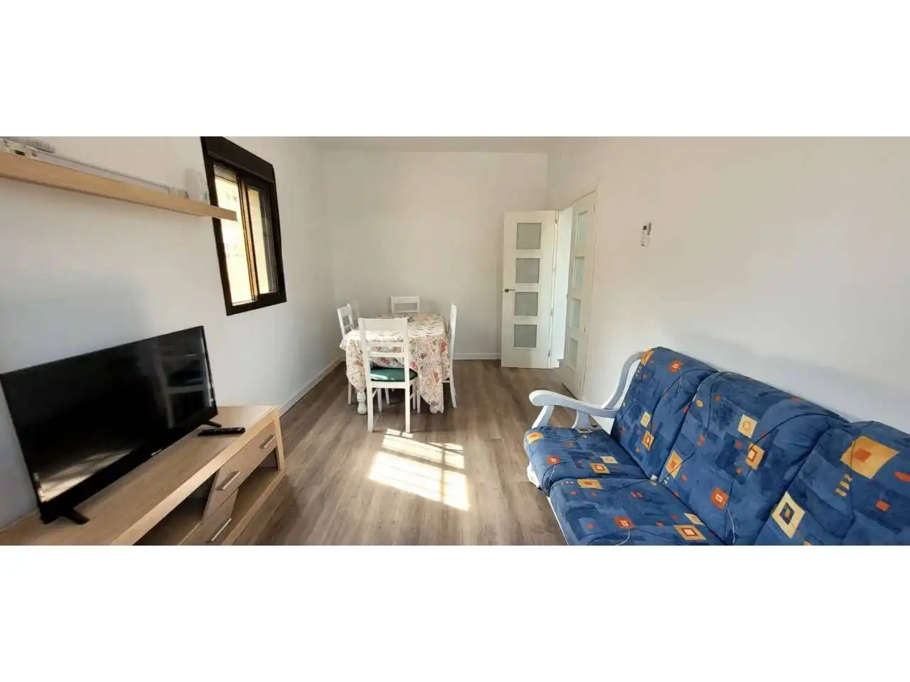 Living room of Houses for sale in Sanlúcar de Barrameda  with Air Conditioner and Terrace