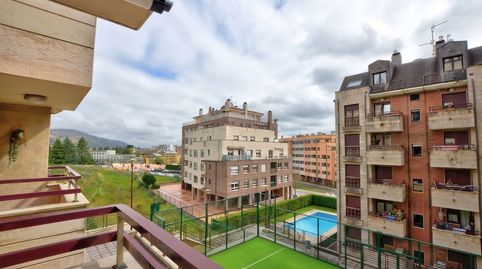 Foto 2 de Piso en venta en Montecerrao, Oviedo