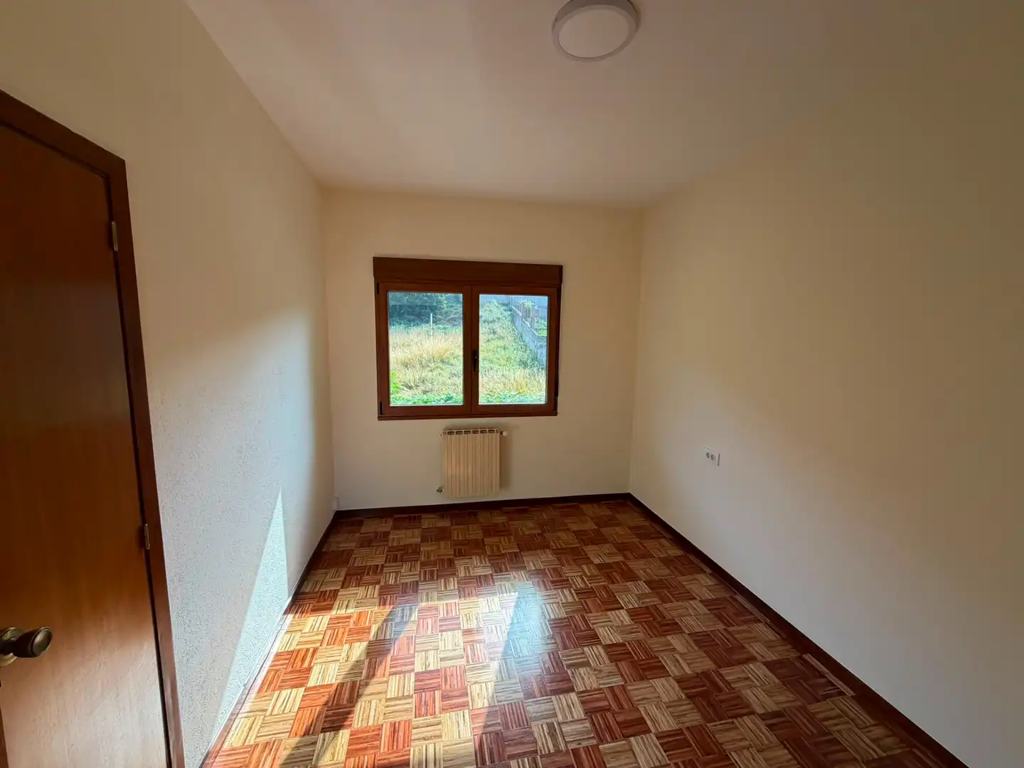 Habitación de Casa o chalet de alquiler en Lugo con Calefacción, Terraza y Amueblado