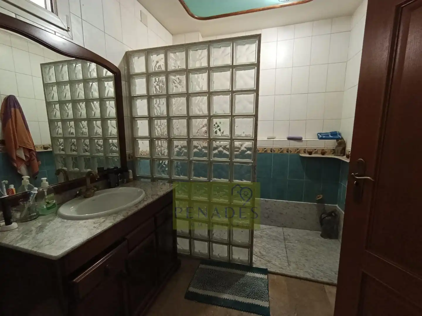 Bany de Casa o xalet en venda en Ontinyent amb Aire condicionat, Jardí privat i Terrassa