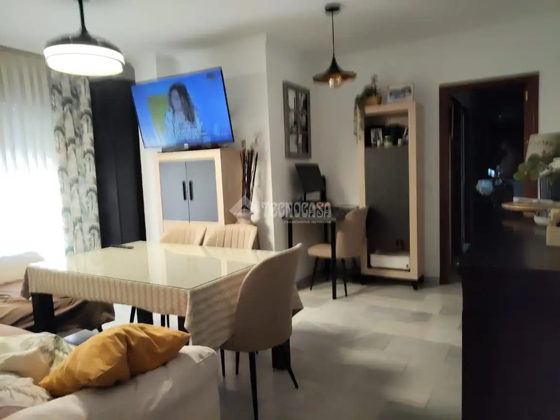 Comedor de Piso en venta en Córdoba con Aire acondicionado, Trastero y Balcón