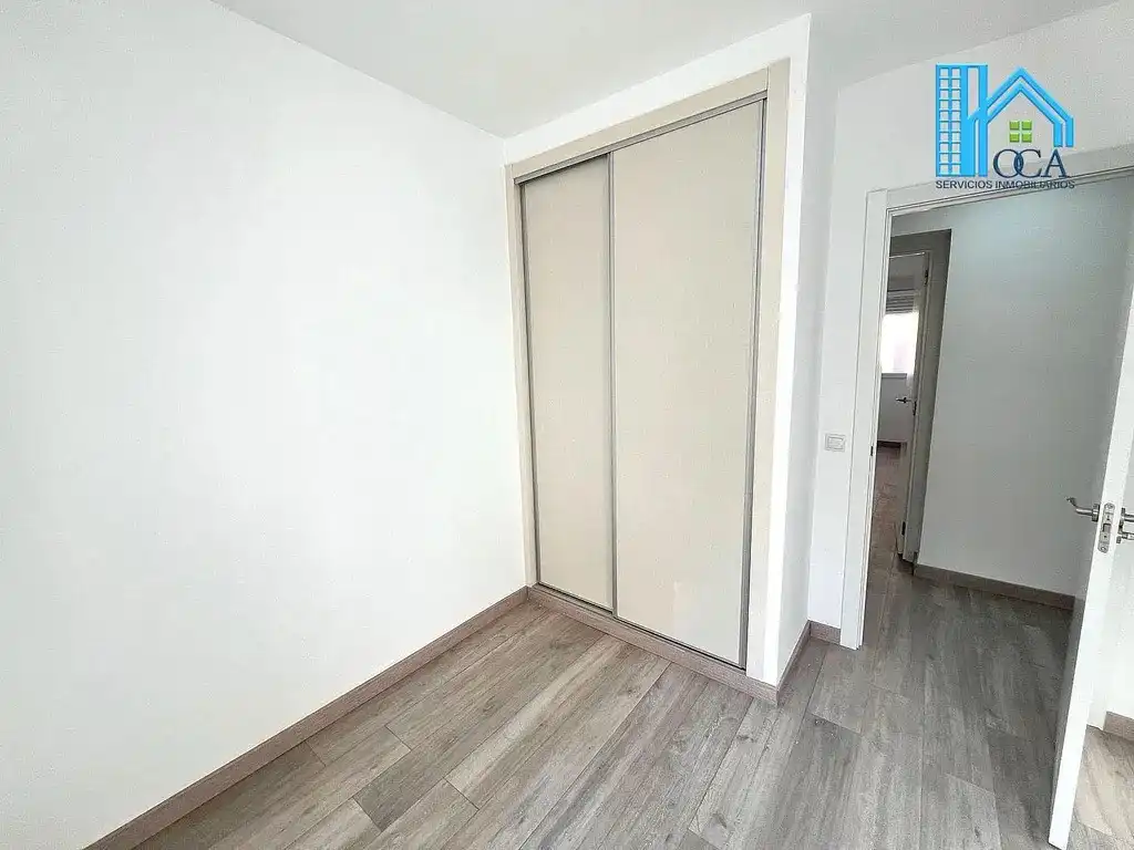 Bedroom of Flat for sale in Madrid  with Air Conditioner