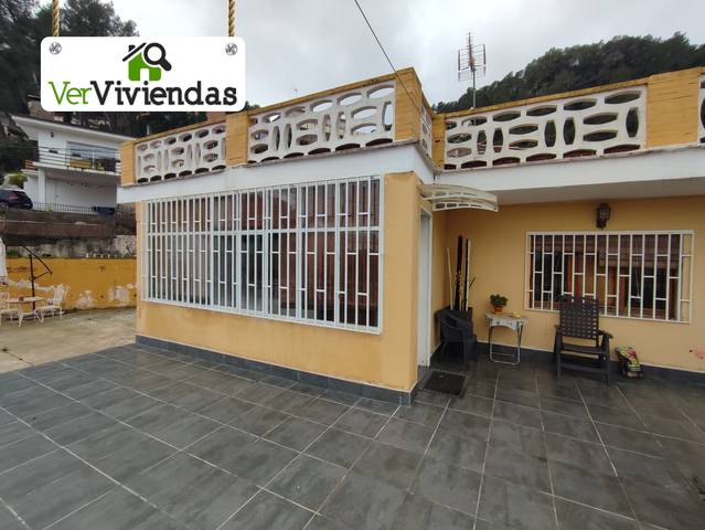 Casa-chalet en Venta en Carrer Major, 603 en Vallirana