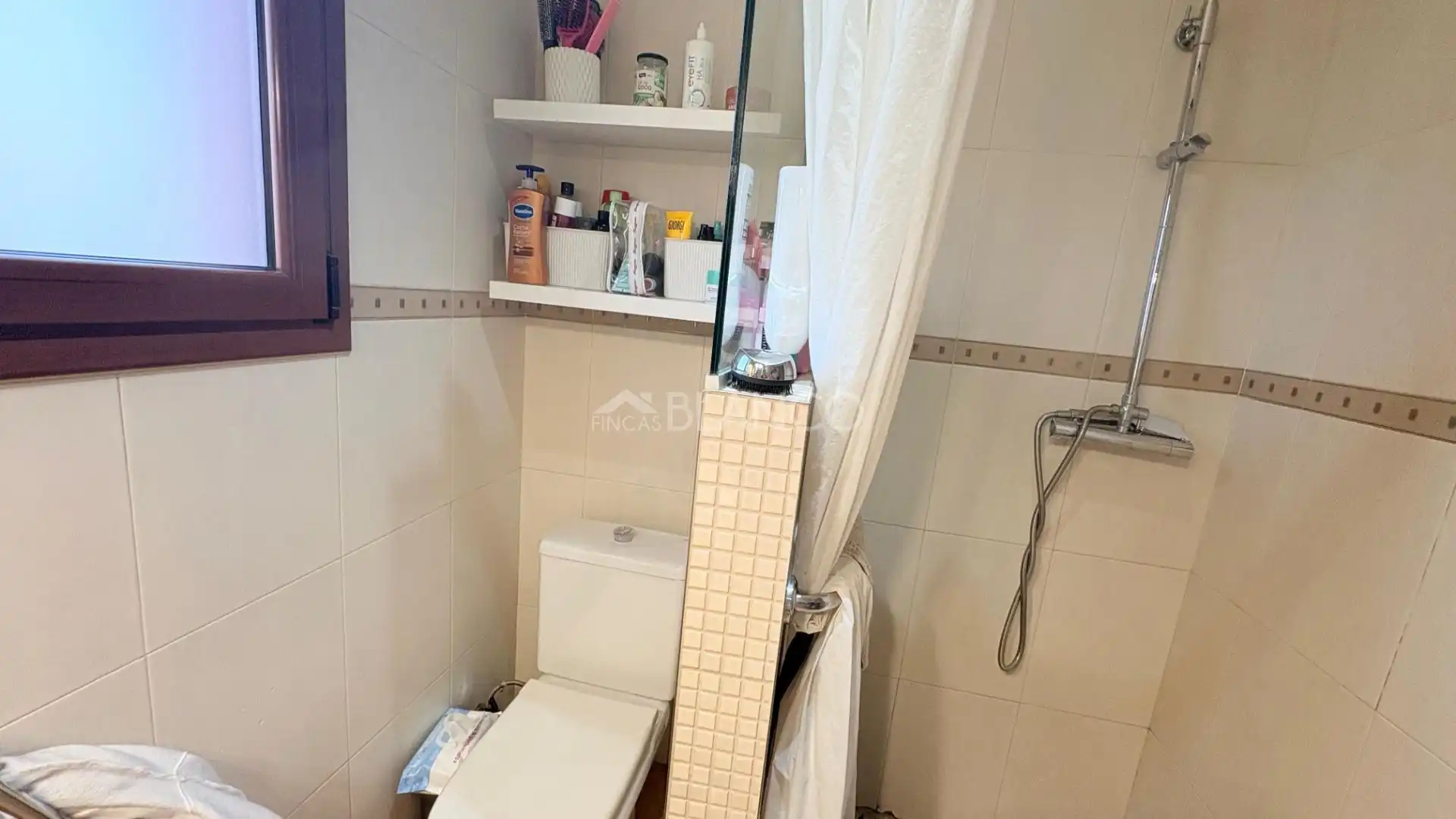 Bathroom of Houses for sale in Piera, Barcelona