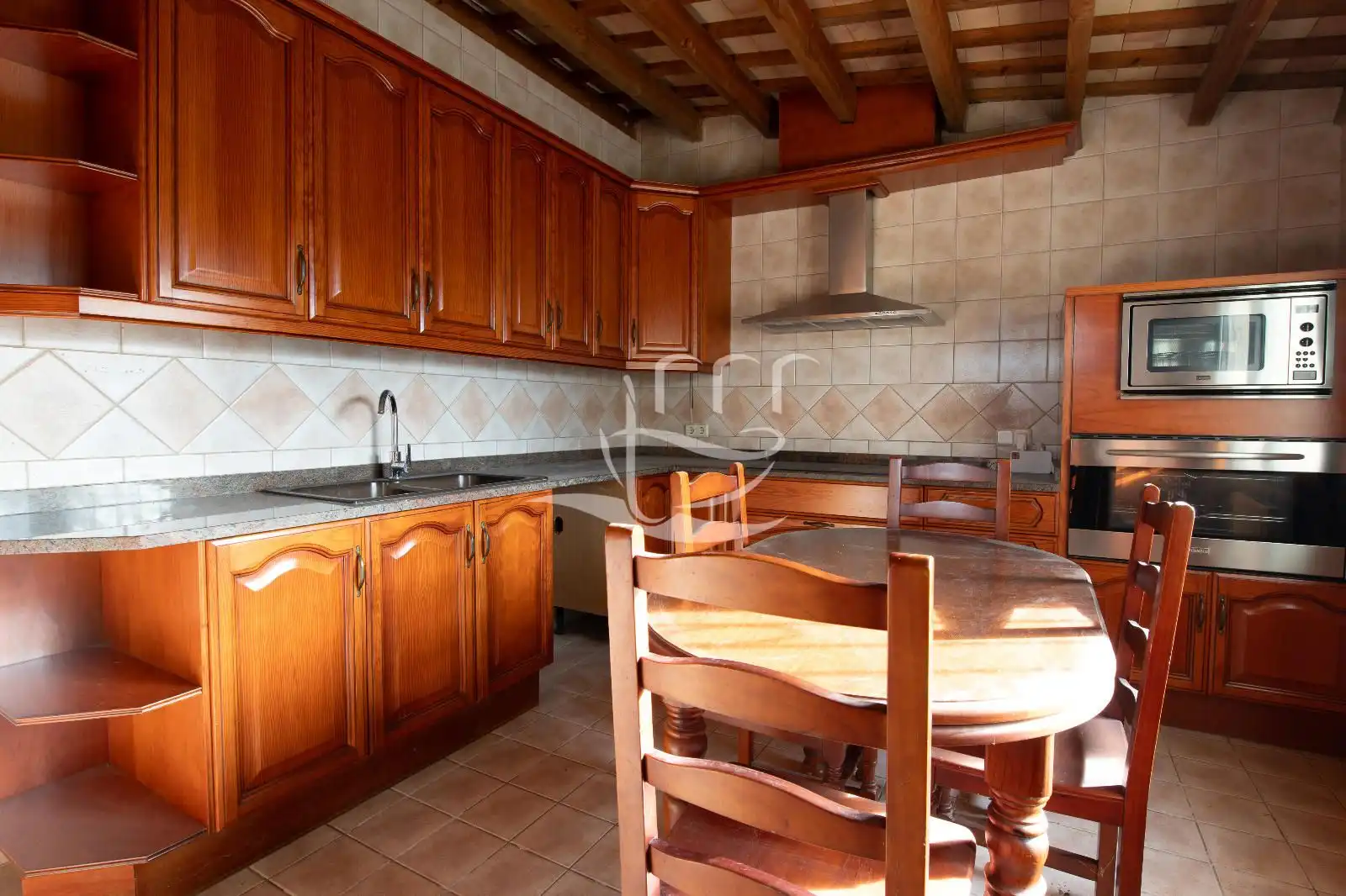 Cocina de Casa o chalet en venta en Mont-ras con Piscina y Alarma