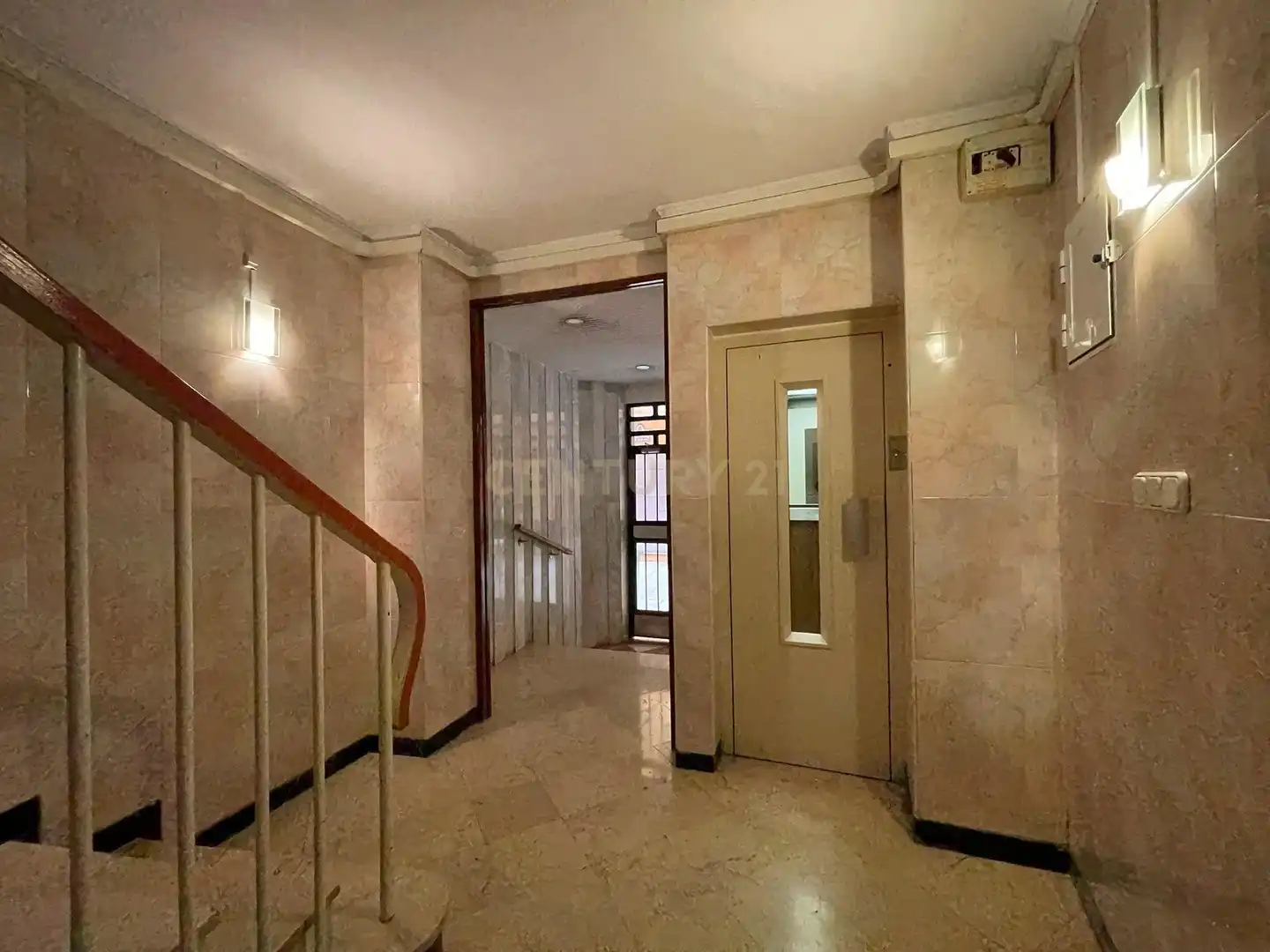 Apartments for rent in Granada  with Air Conditioner, Washing machine and Balcony